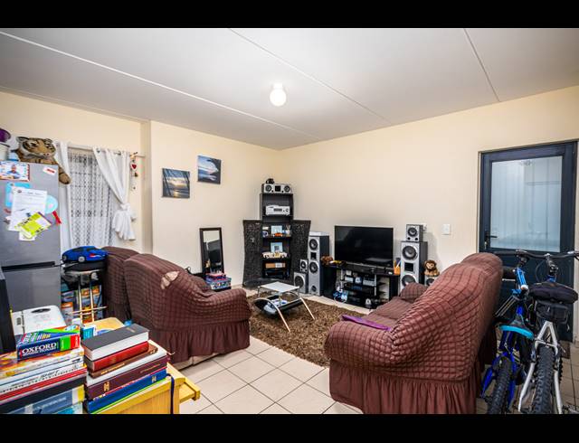 2 BEDROOM APARTMENT FOR SALE IN PARKLANDS